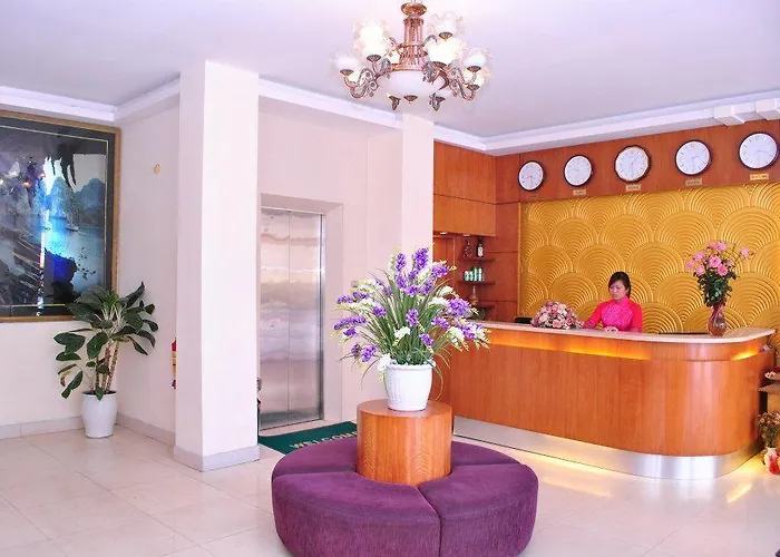 Hoang Lan Hotel 3*